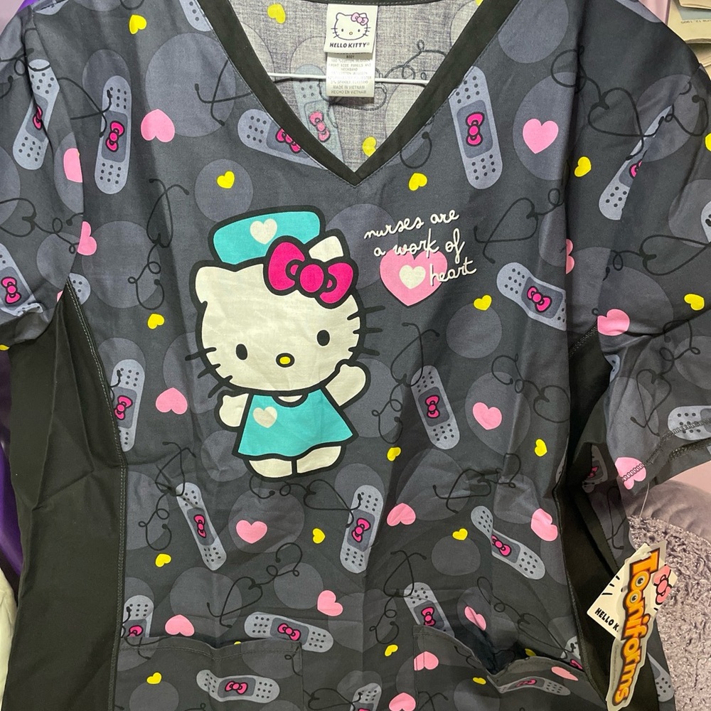 Hello Kitty Nurse Scrub Top: Size 2X